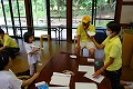 写真：むかし遊びの様子