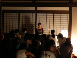 写真：森のお話会　夏の特別会の様子